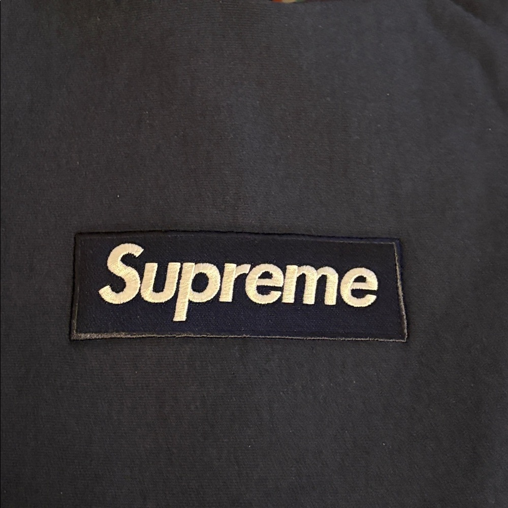 Crazy deal Supreme Navy Hoodie size, extra large brand new with tags - Picture 2 of 16